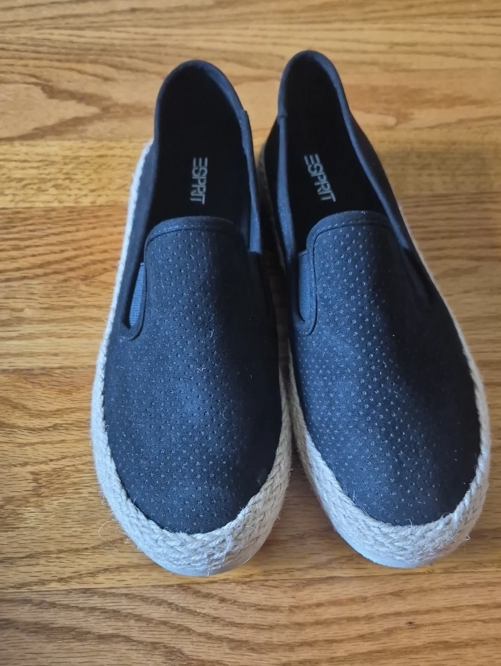 NWOT Esprit Women’s Black Slip-On Espadrille Sneakers, size 7,5 NWOB NWOT